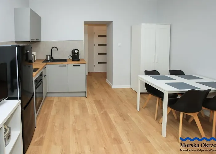 Morska Okrzeja - Sloneczne Mieszkanie Blisko Centrum Free Parking アパート